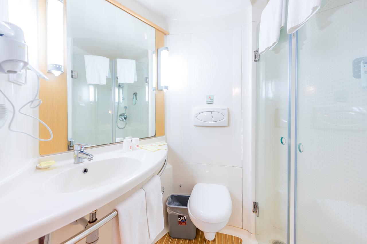 Ibis Shanghai Xujiahui Εξωτερικό φωτογραφία
